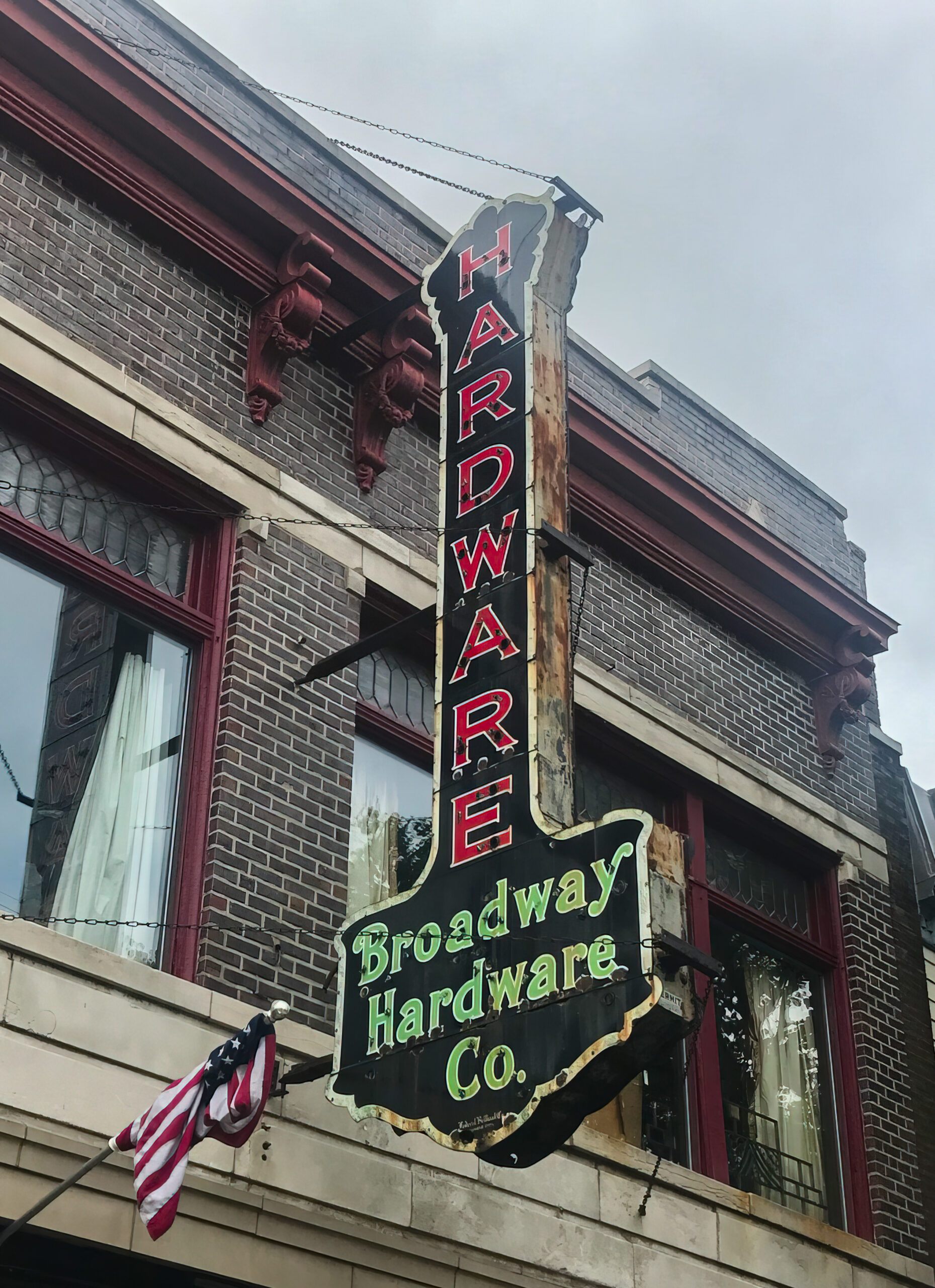 Broadway Hardware 2017_